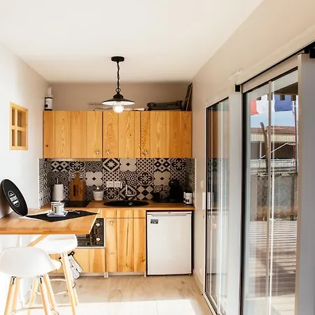 Apartment Bois Bord De L'eau