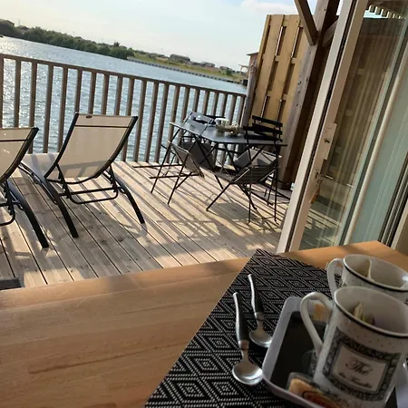 Bois Bord De L'eau Apartamento *